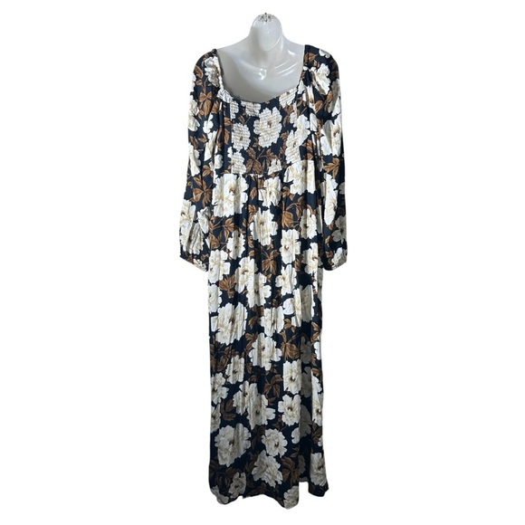 Old Navy Black & White Floral Waist-Defined Square-Neck Maxi Dress size XXL - Picture 7 of 11